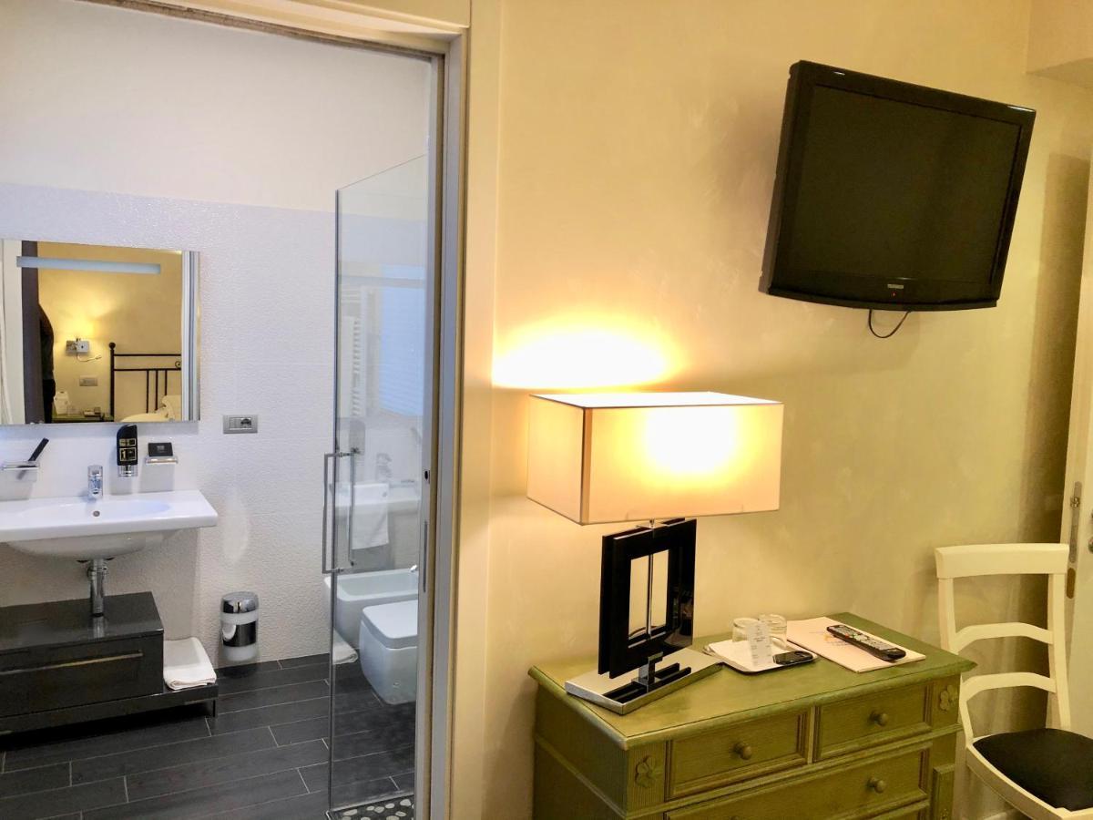 Hotel Ferro Di Cavallo Pavullo nel Frignano Buitenkant foto