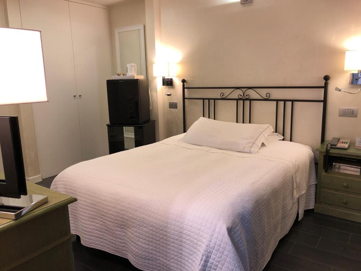 Hotel Ferro Di Cavallo Pavullo nel Frignano Buitenkant foto